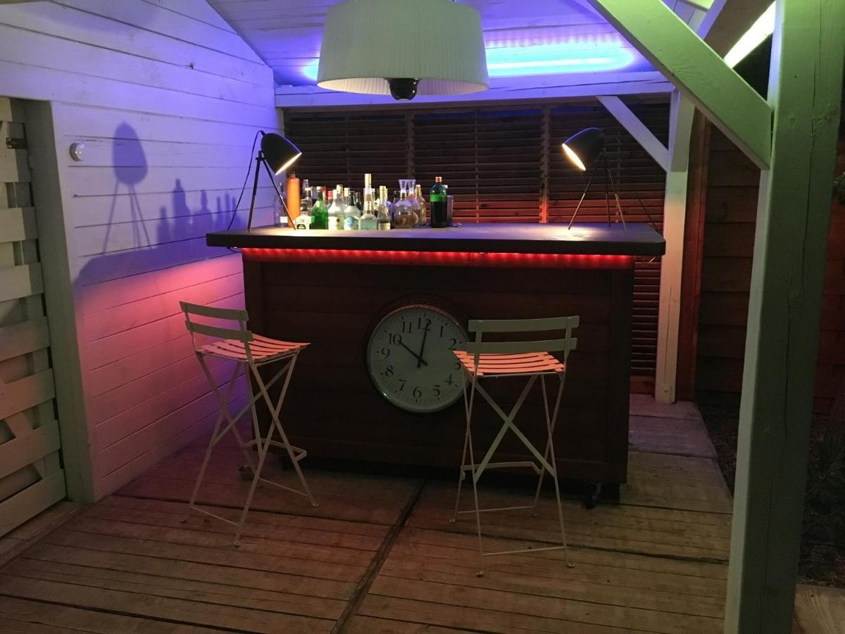 La Chambre Du Chemin Vert : Spa Piscine Sauna Jodoigne Ngoại thất bức ảnh